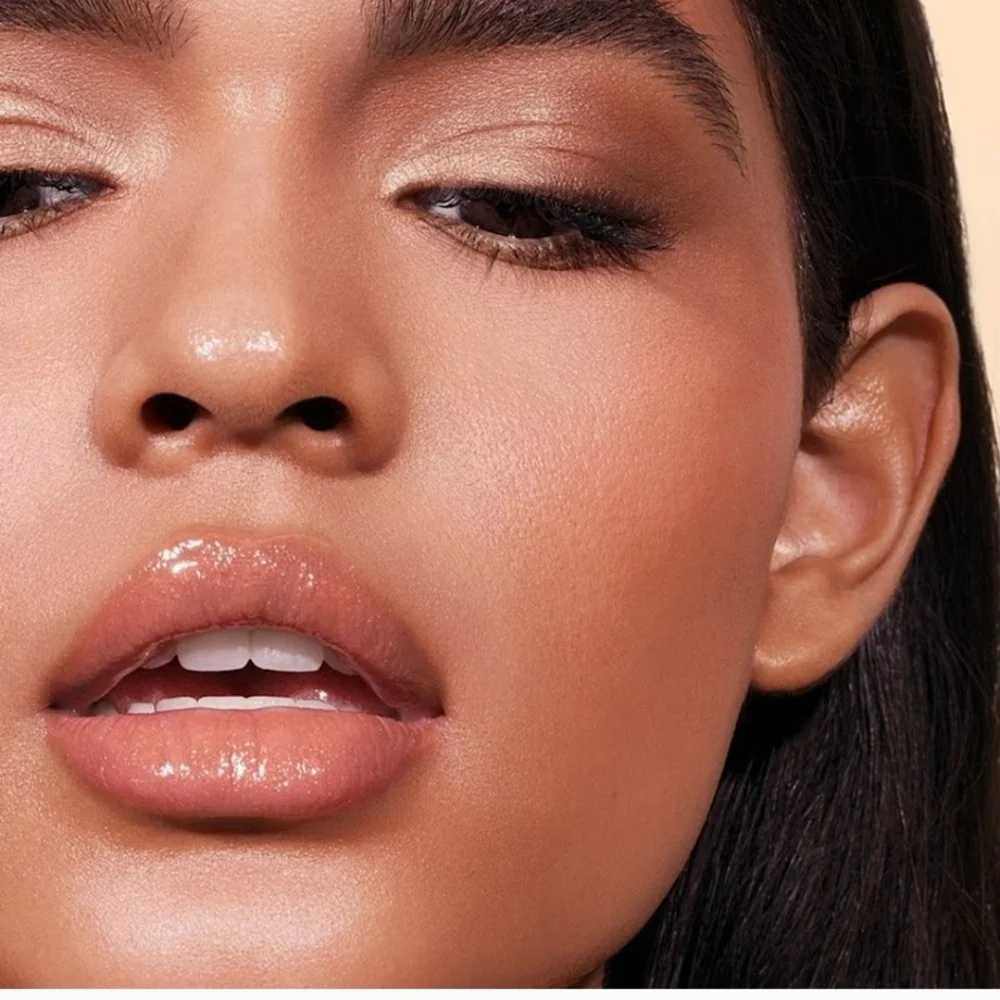 NIB Persona Lip Gloss Toffee Gloss
